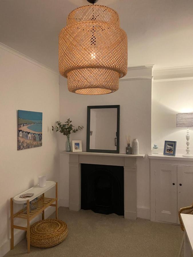 Centrally Located, Comfortable Apartment Near Station, Beach And North Laines Brighton Екстер'єр фото
