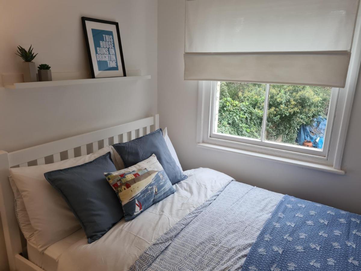 Centrally Located, Comfortable Apartment Near Station, Beach And North Laines Brighton Екстер'єр фото