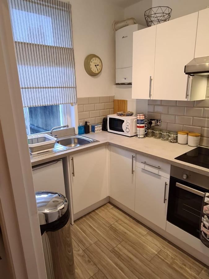 Centrally Located, Comfortable Apartment Near Station, Beach And North Laines Brighton Екстер'єр фото
